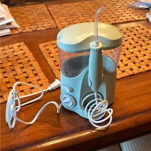 Mint Green Waterpik waterFlosser